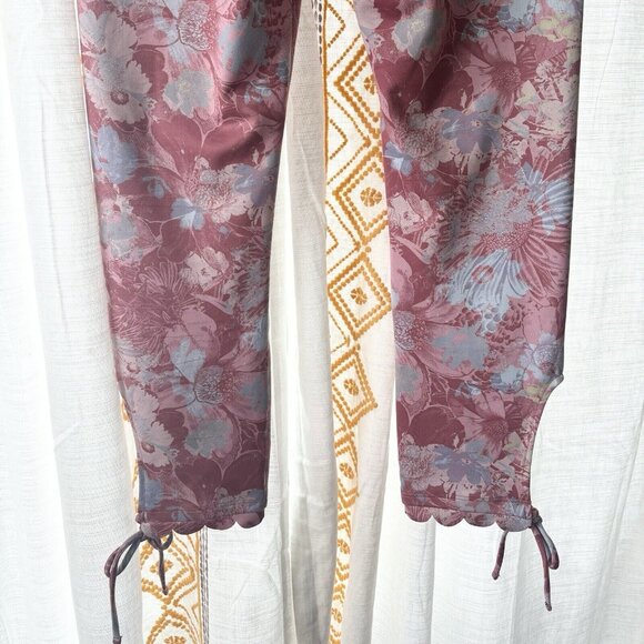 Anthropologie Daily Practice Allie Leggings (Size M) Floral Scallop & Tie Detail - Picture 9 of 11